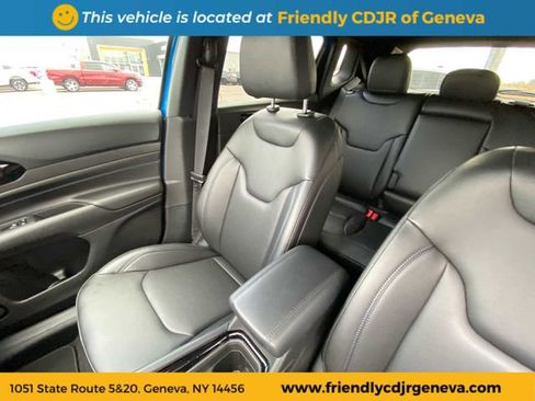 Used 2026 Jeep Compass Limited AWD/4WD image 12