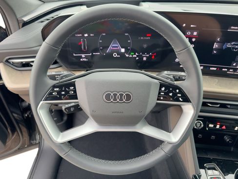 New 2025 Audi Q5 Premium Plus image 18