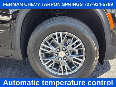 New 2026 Chevrolet Traverse LT w/ Driver Confidence Package FWD image 12