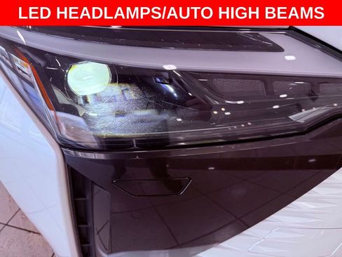 Certified 2024 Lexus RZ 300e Premium image 10