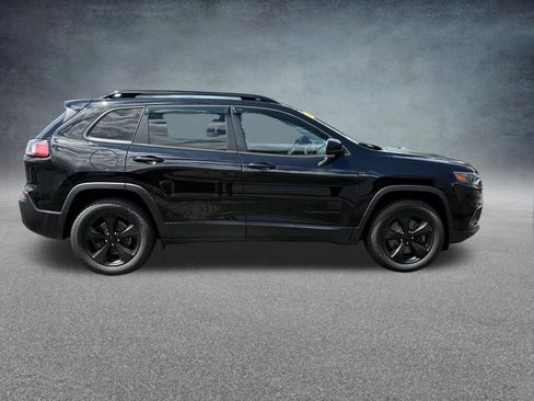 Used 2021 Jeep Cherokee Latitude AWD/4WD image 7