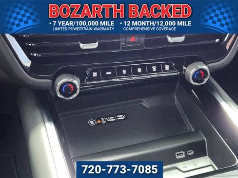 Used 2025 Chevrolet Tahoe Z71 AWD/4WD image 25