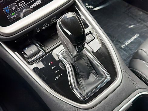 Certified 2025 Subaru Outback Touring XT image 28