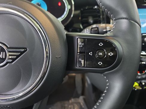 Used 2024 MINI Cooper SE image 21