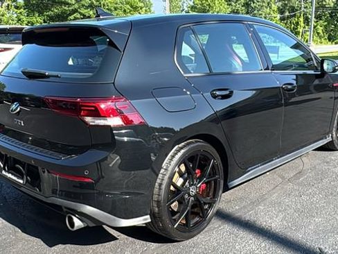 Used 2024 Volkswagen GTI SE FWD image 5