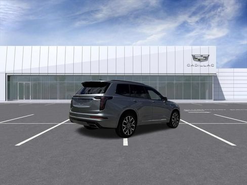 Certified 2024 Cadillac XT6 Sport AWD/4WD image 3
