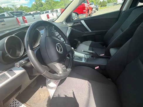 Used 2011 MAZDA MAZDA3 s Sport FWD image 10