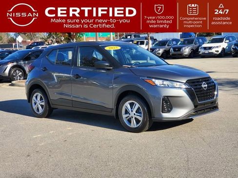 Certified 2025 Nissan Kicks Play S image 1