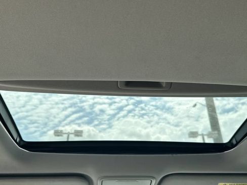 Used 2018 Honda Odyssey EX-L image 36