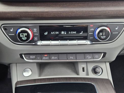 Certified 2022 Audi Q5 2.0T Premium Plus AWD/4WD image 24