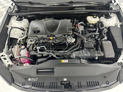 Used 2025 Toyota Camry LE FWD image 33