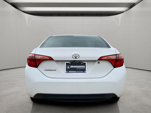 Used 2019 Toyota Corolla L FWD image 4