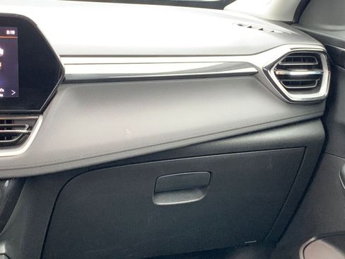 Used 2025 Chevrolet TrailBlazer LT w/ Driver Confidence Package image 33