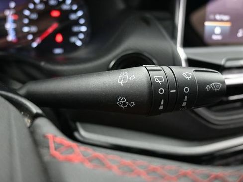Used 2025 Jeep Compass Trailhawk AWD/4WD image 31