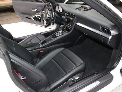 Used 2013 Porsche 911 Carrera S RWD image 8