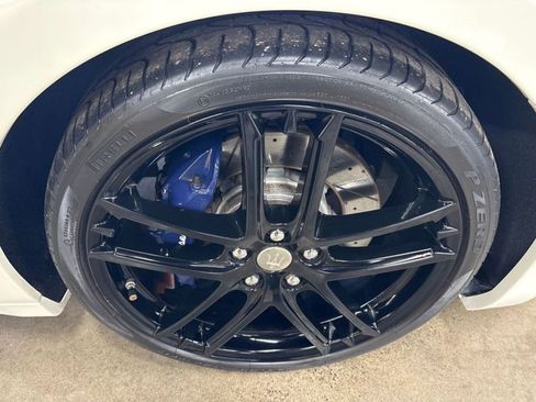 Used 2018 Maserati GranTurismo Sport image 31