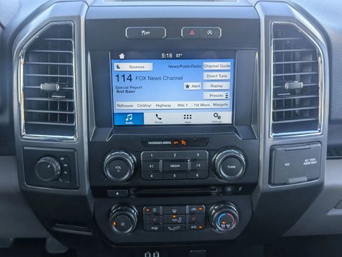 Used 2016 Ford F150 XLT w/ Equipment Group 302A Luxury AWD/4WD image 14