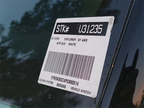 Certified 2023 Ford Explorer ST w/ Equipment Group 401A image 30