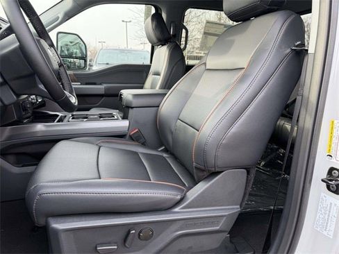 New 2026 Ford F250 Lariat w/ Lariat Premium Package image 9