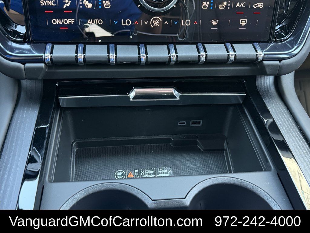 New 2027 GMC Yukon AT4 Ultimate w/ LPO, Floor Liner Package AWD/4WD image 18