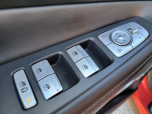 Used 2021 Hyundai Santa Fe Calligraphy image 18