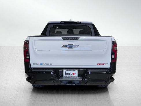 Used 2025 Chevrolet Silverado EV RST image 6
