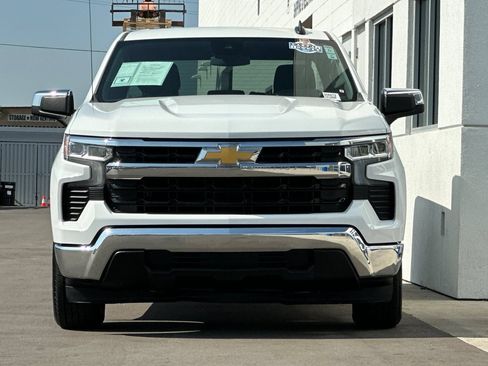 Used 2025 Chevrolet Silverado 1500 LT RWD image 9