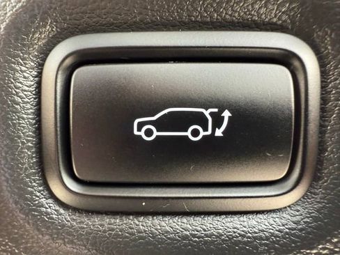 Used 2023 Hyundai Ioniq 5 SE image 14