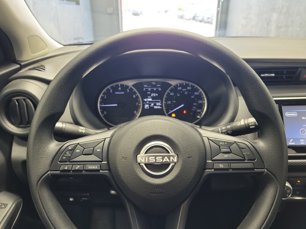 Used 2025 Nissan Kicks Play S FWD image 28