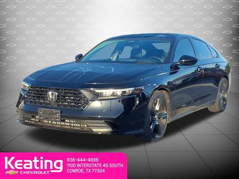 Used 2025 Honda Accord Sport image 8