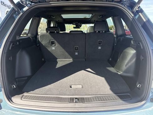 New 2026 Jeep Grand Cherokee Limited w/ Limited Altitude Package RWD image 8