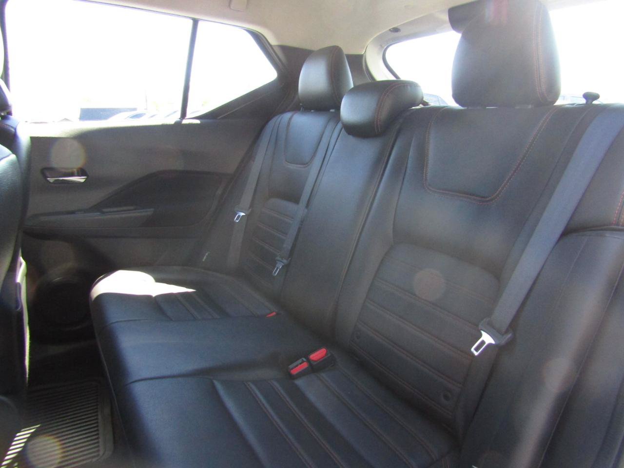 Used 2020 Nissan Kicks SR w/ SR Premium Package FWD image 19