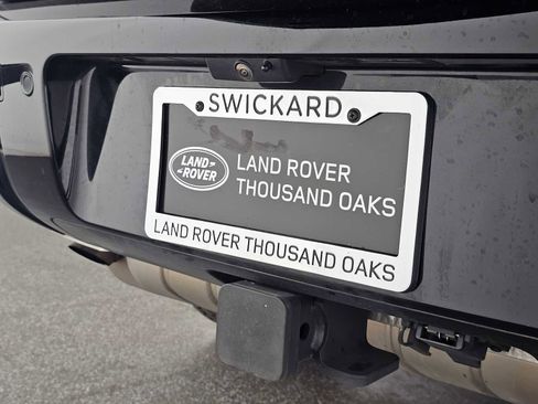 Used 2023 Land Rover Defender 130 SE image 13