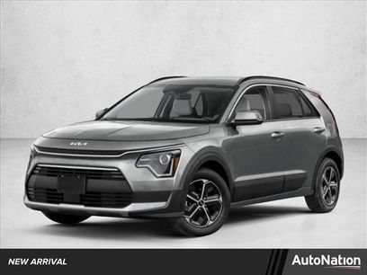Used 2025 Kia Niro EX