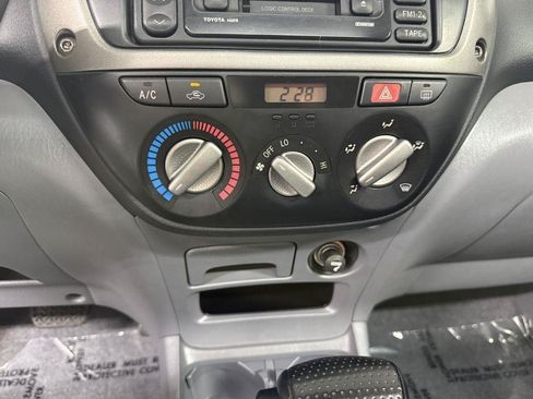 Used 2002 Toyota RAV4 2WD image 13