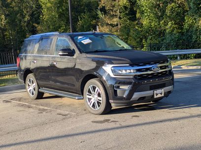 Used 2023 Ford Expedition Limited