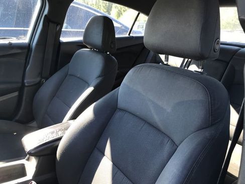 Used 2017 Chevrolet Cruze LT w/ RS Package image 5