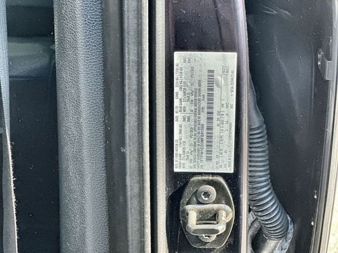 Used 2021 Ford F150 Lariat w/ Max Trailer Tow Package image 33