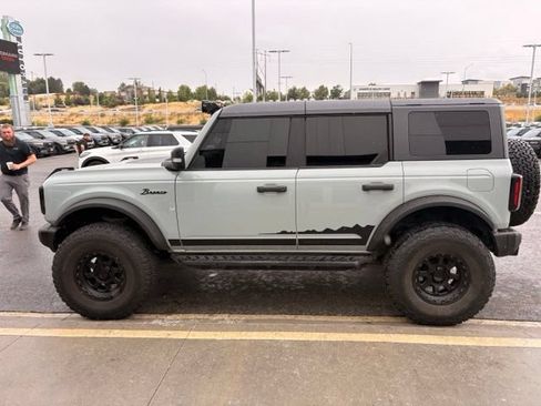 Used 2023 Ford Bronco Wildtrak AWD/4WD image 7