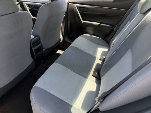 Used 2016 Toyota Corolla L FWD image 18