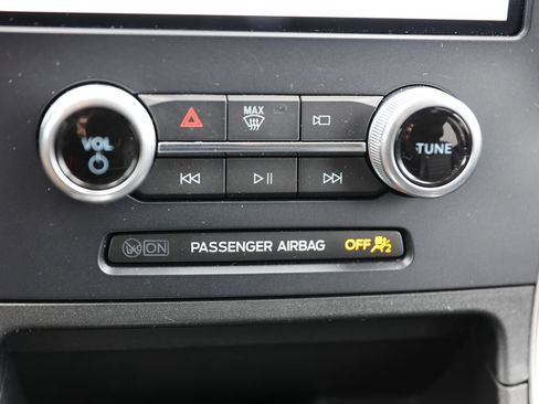 Certified 2022 Ford Edge SEL w/ Convenience Package image 28