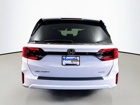 New 2026 Honda Odyssey Elite image 17