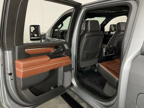 Used 2026 GMC Sierra 2500 Denali Ultimate w/ Snow Plow Prep/Camper Package AWD/4WD image 36