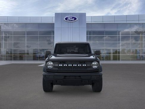 New 2025 Ford Bronco Base image 4