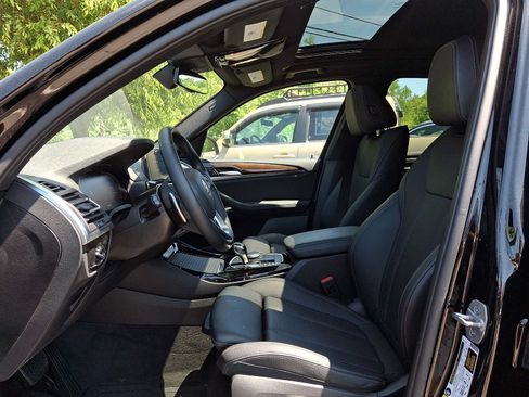 Used 2023 BMW X3 xDrive30i w/ Convenience Package w/ZPA AWD/4WD image 13