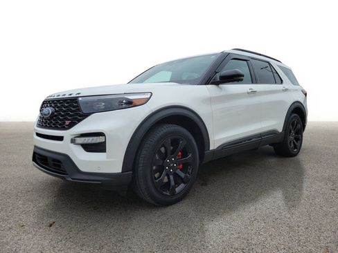 Used 2023 Ford Explorer ST w/ Equipment Group 401A AWD/4WD image 2