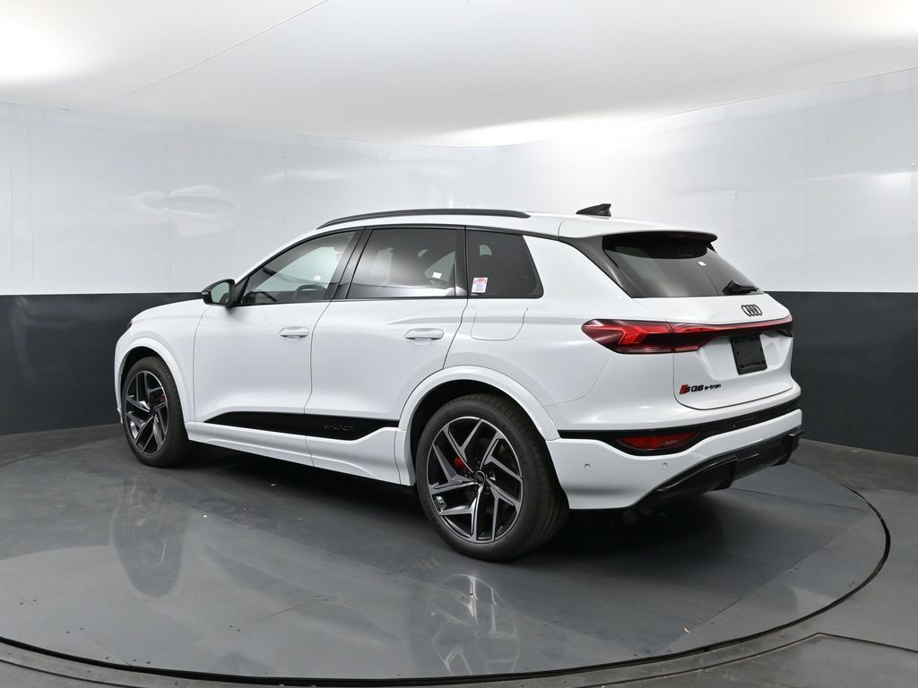 New 2027 Audi SQ6 e-tron Premium Plus AWD/4WD image 24