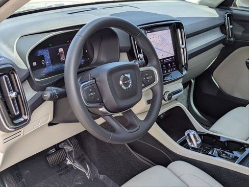 Used 2023 Volvo XC40 B5 Plus w/ Driver Assist Package image 12