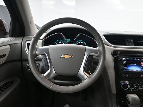 Used 2016 Chevrolet Traverse LT image 33