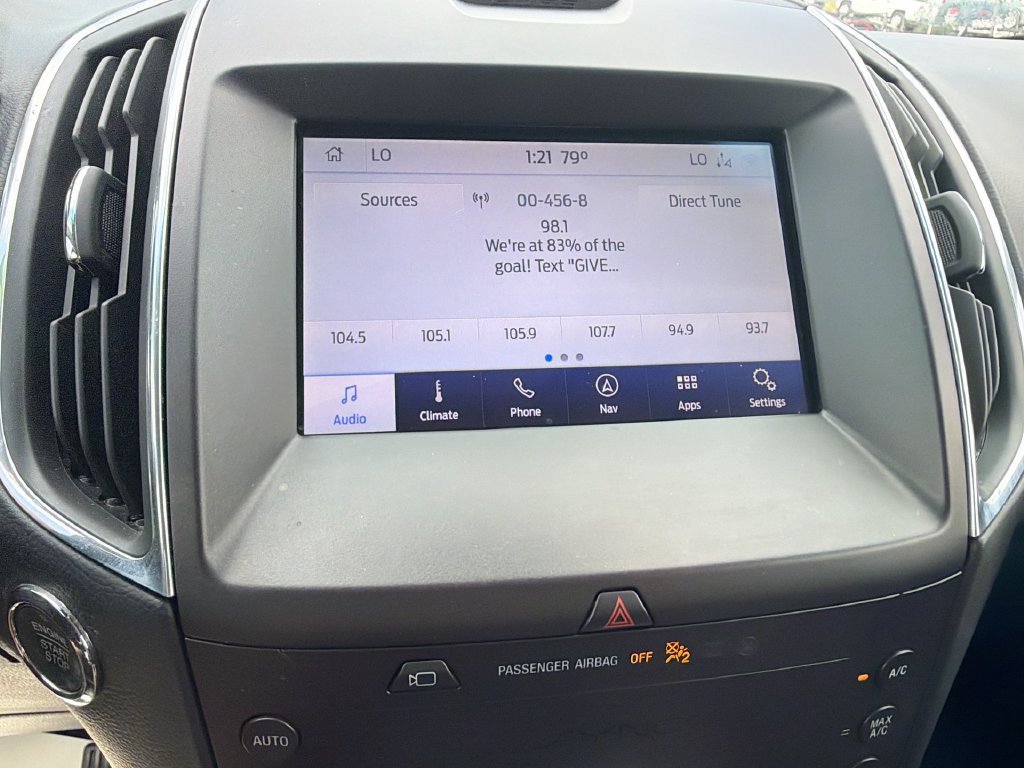Used 2020 Ford Edge Titanium w/ Equipment Group 301A FWD image 21